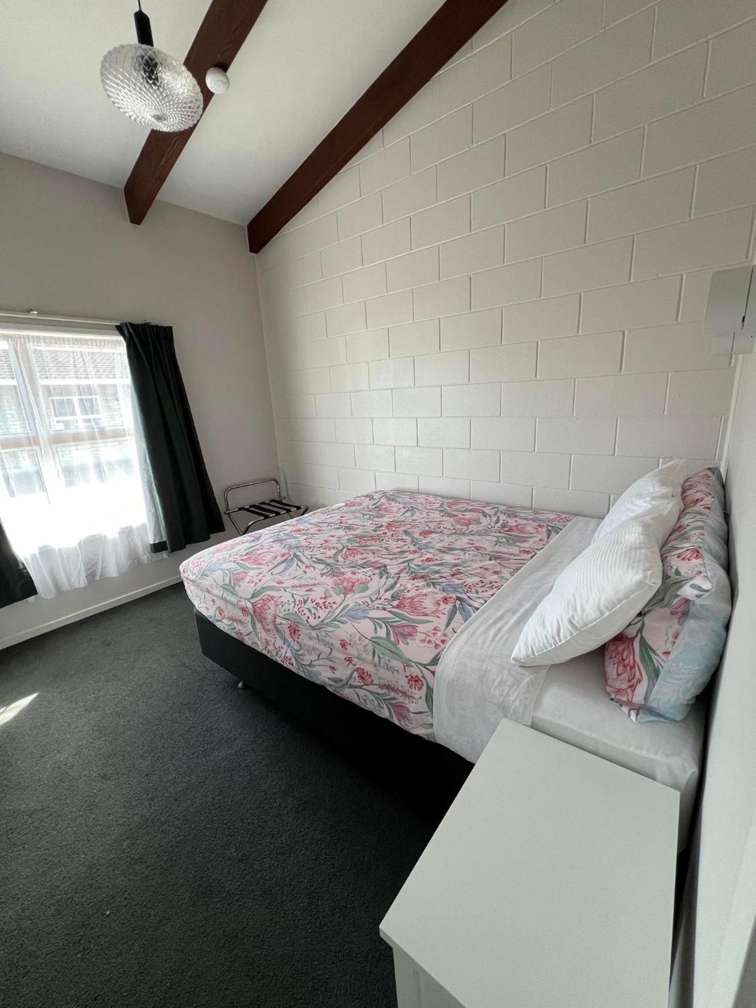 Hamilton Sunrise Motel Eksteriør bilde