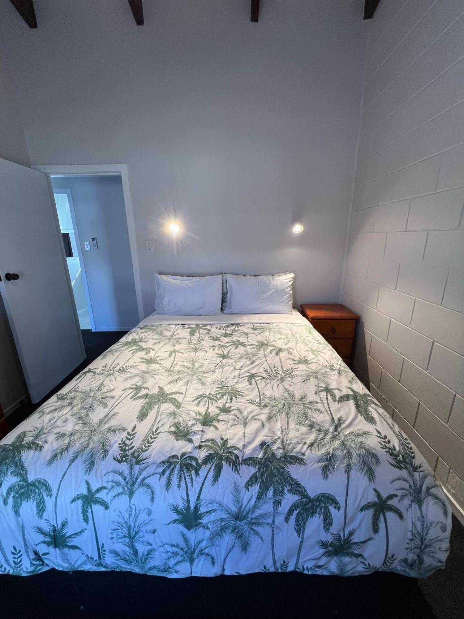 Hamilton Sunrise Motel Eksteriør bilde