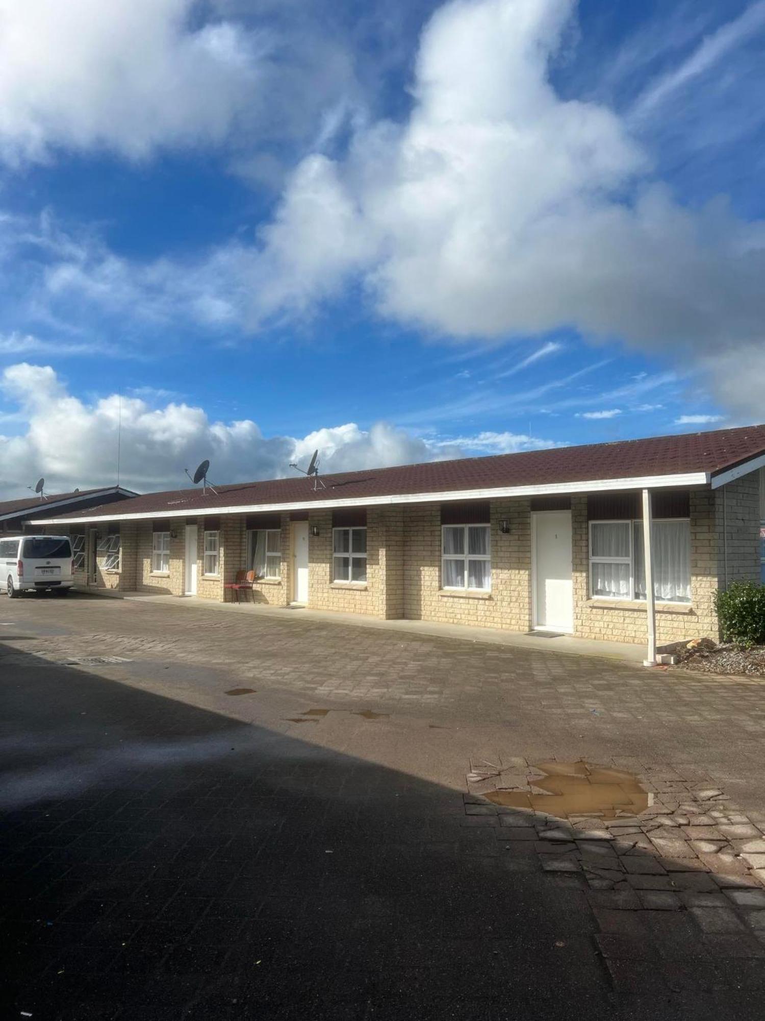 Hamilton Sunrise Motel Eksteriør bilde